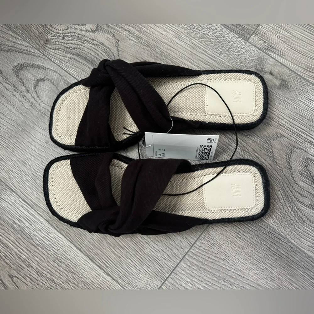 H&M Black and Cream Women's Sandals - Picture 2 of 7
